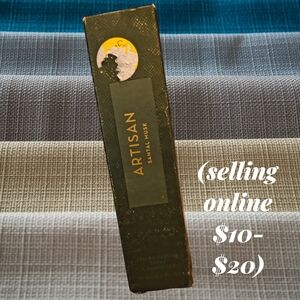 Artisan Santal Musk Perfume Box - Green & Gold